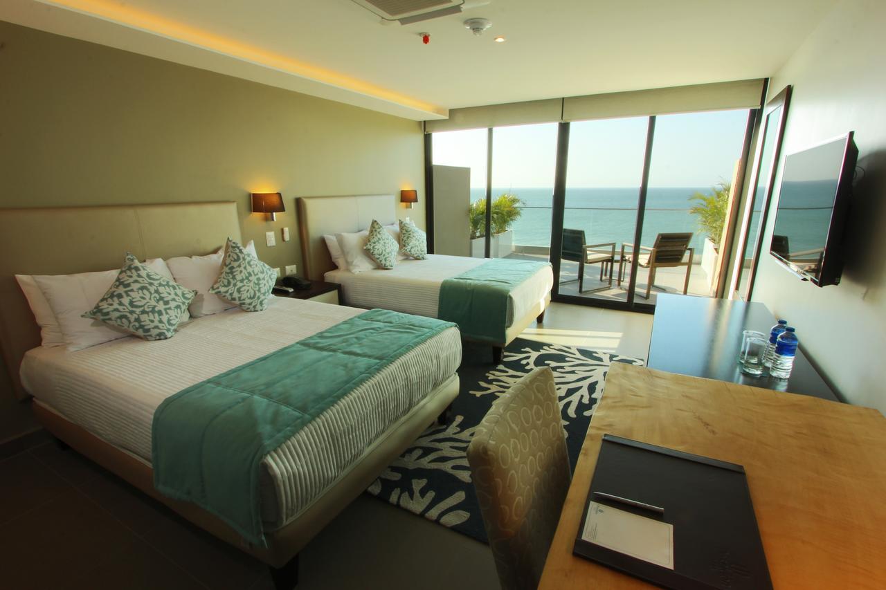 Hotel Poseidon Manta Eksteriør bilde
