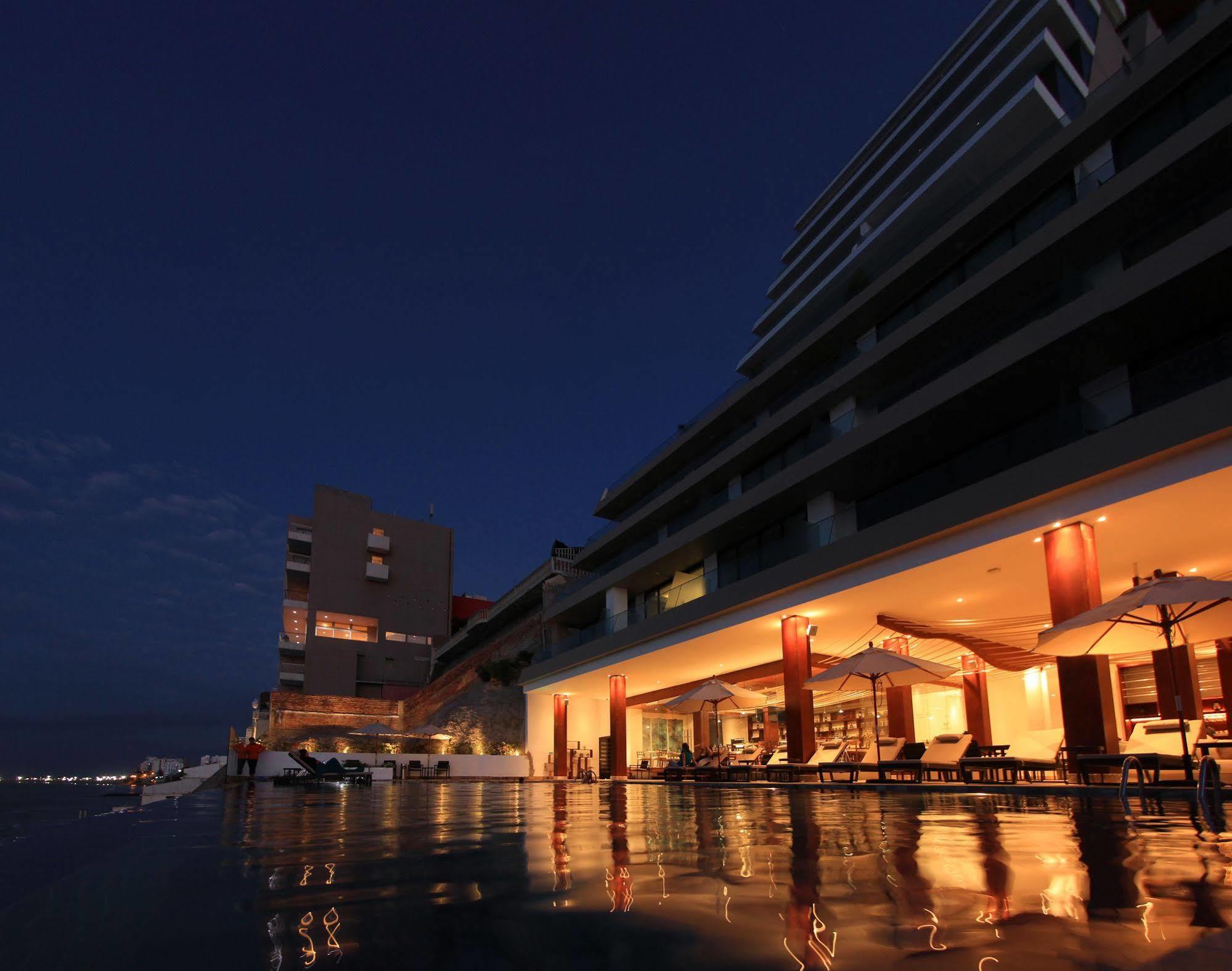 Hotel Poseidon Manta Eksteriør bilde